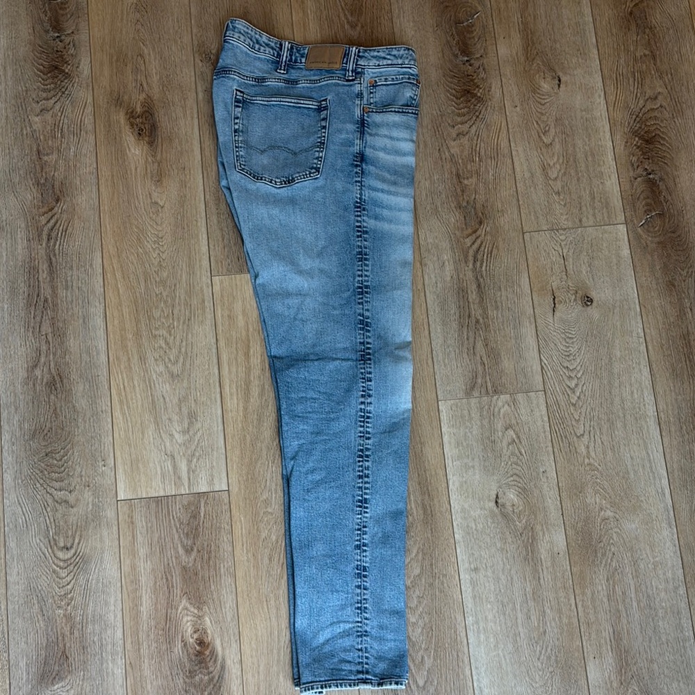 American Eagle Outfitters Men’s Light Blue Slim Jeans